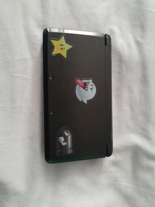 Nintendo 3ds [Modded Console] and 70+ games