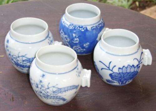 4 CHINESE TEACUPS