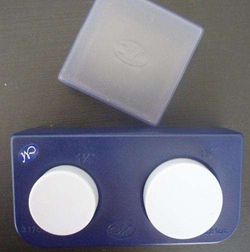 Scrapbooking - Creative Memories - Circle Punch (2 sizes in one) - joy999