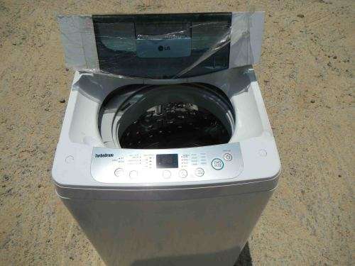 LG Fuzzy Logic 8.2L Washing Machine