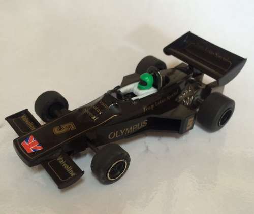 Lotus 72 no 5