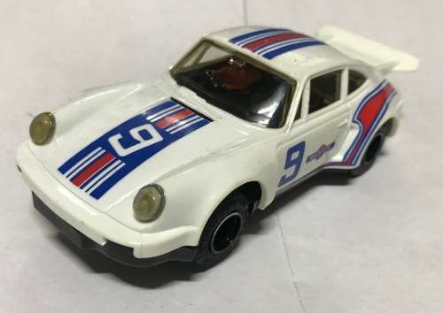 Scalextric Porsche 911 - Martini Listing 2