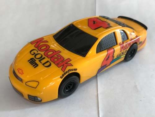 Scalextric Nascar - Yellow KODAK