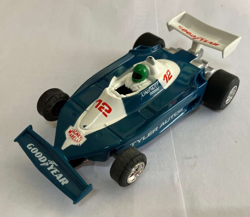 CHRISTMAS IN JUNE - Scalextric Ferrari 312 - BLUE