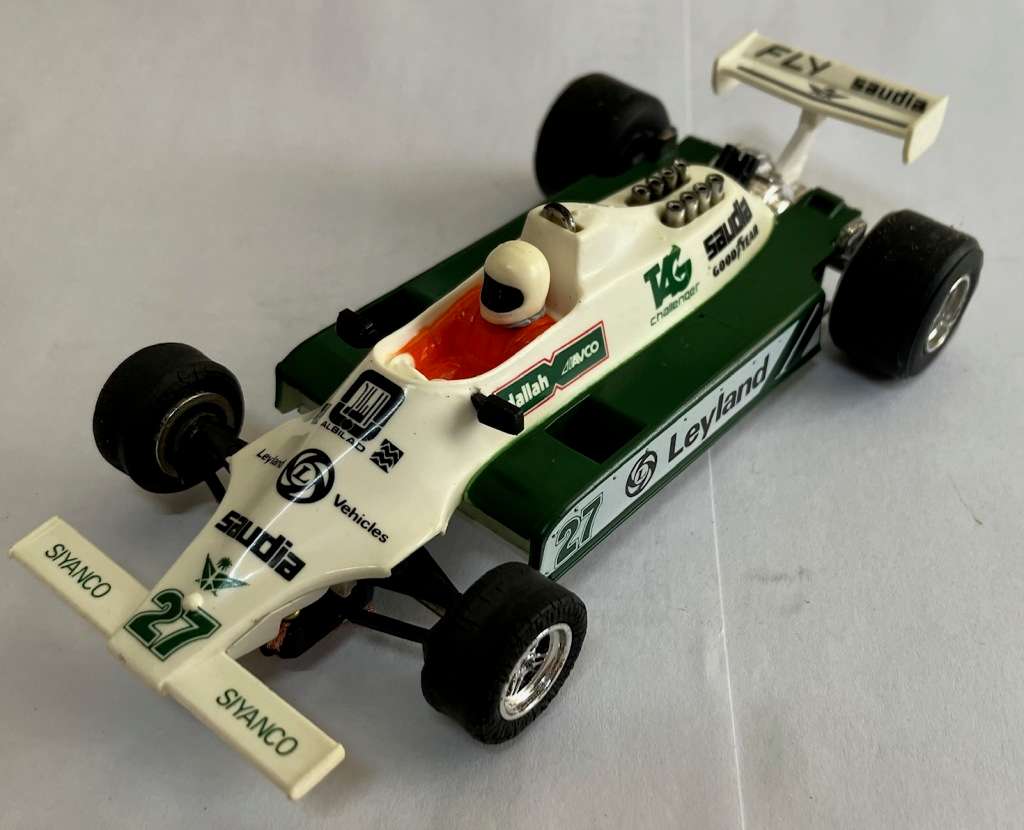CHRISTMAS IN JUNE - Scalextric Williams FW07 (Listing 2)