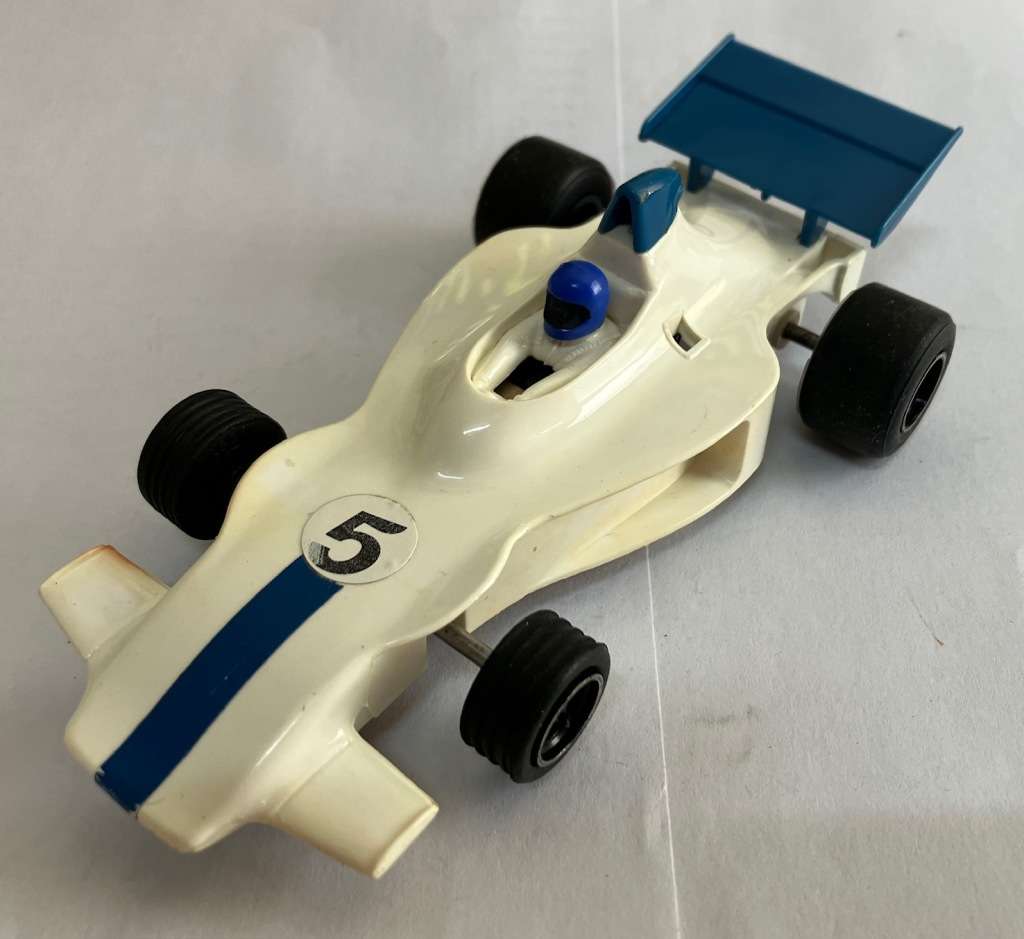 Scalextric Shadow F1 - rare blue wing and airbox