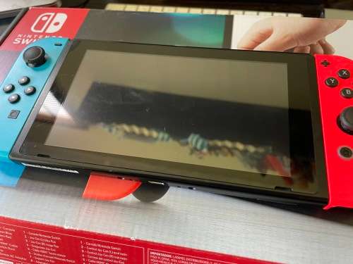 Nintendo Switch (Excellent Condition)