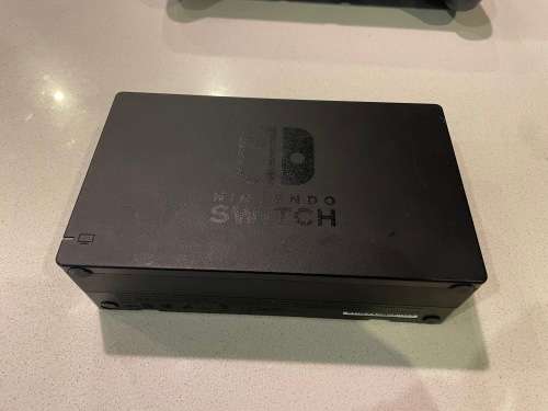 Nintendo Switch - V1  (Custom Joy-Cons)