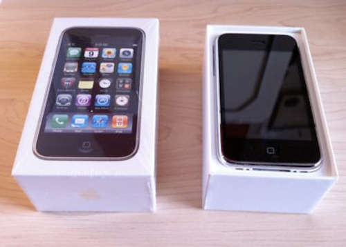 Apple iPhone 32GB, Perfect Condition, Local Vodacom Stock, Complete in the box ## BARGAIN