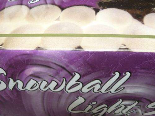 **LOVELY LARGE!!! SNOWBALL LIGHTS SET - 3.8 M LENGTH - 20 BULBS - IN TIME FOR FESTIVE SEASON***