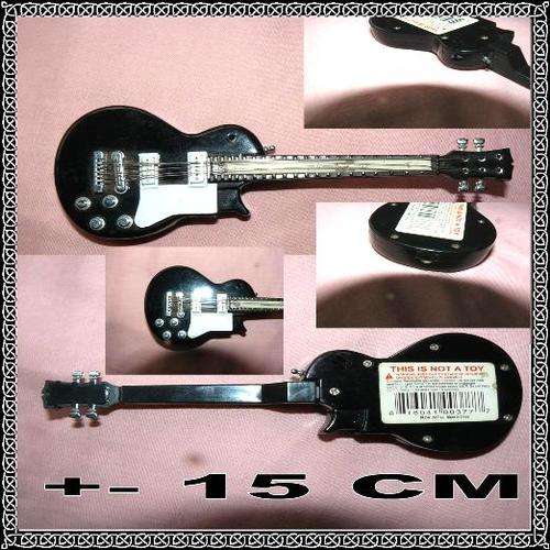 *****Old Refillable Guitar Lighter - For the Lighter Collectors*****