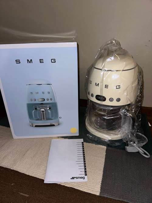 Smeg 50`s Retro Style Filter Coffee Machine - Glossy Cream