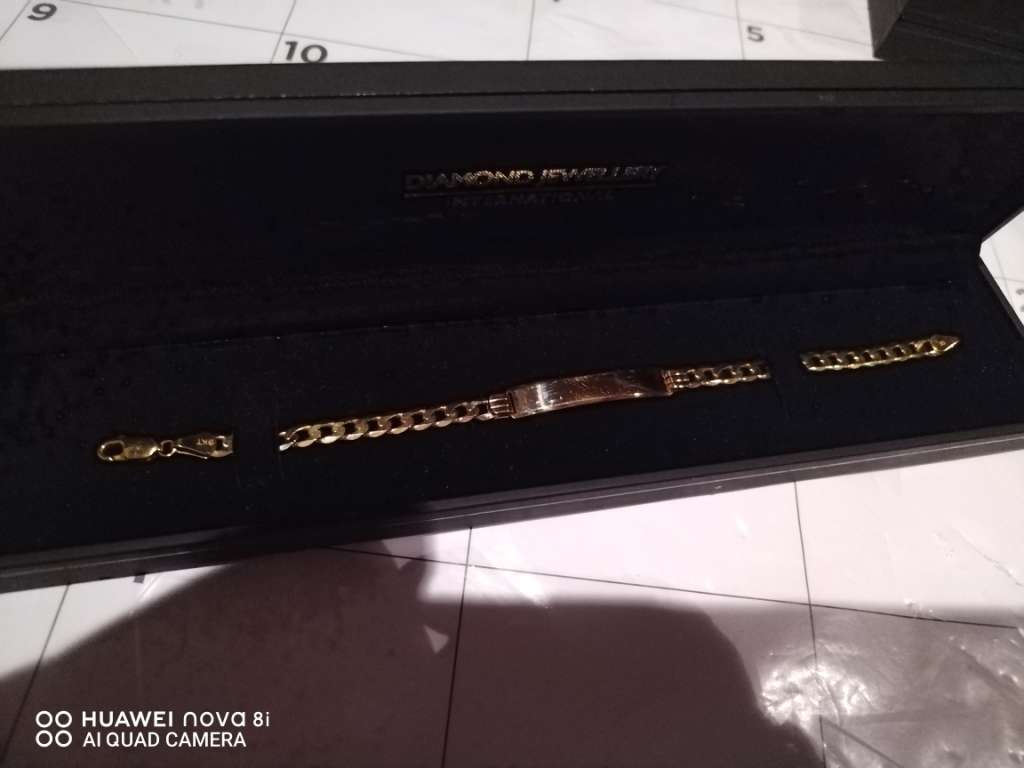 ID BRACELET - 9 ct GOLD - Perfect Present