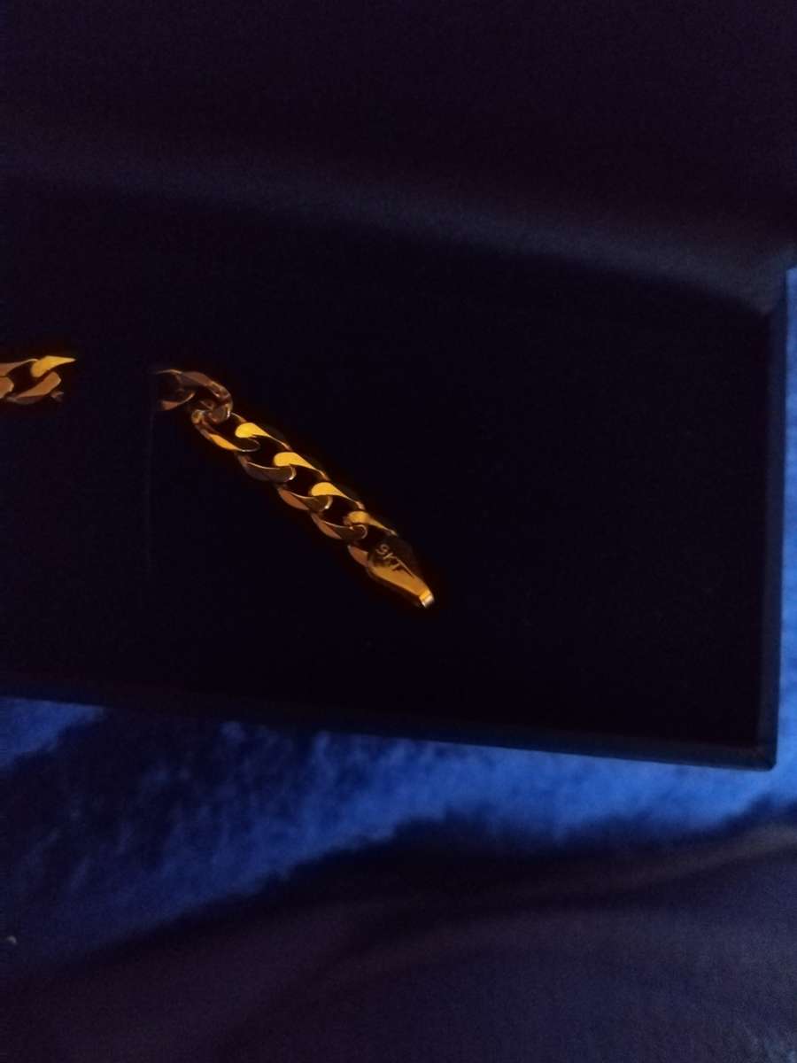 ID BRACELET - 9 ct GOLD - Perfect Present