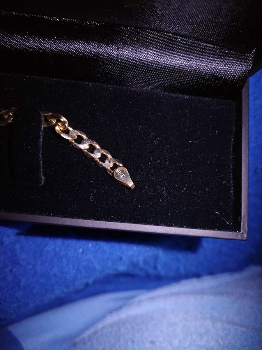 ID BRACELET - 9 ct GOLD - Perfect Present