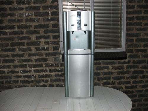 Water cooler