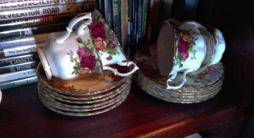 Royal Albert part tea set. Old Country Rose.