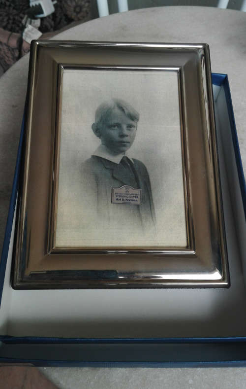 STUNNING STERLING..925 SILVER PHOTO FRAME.