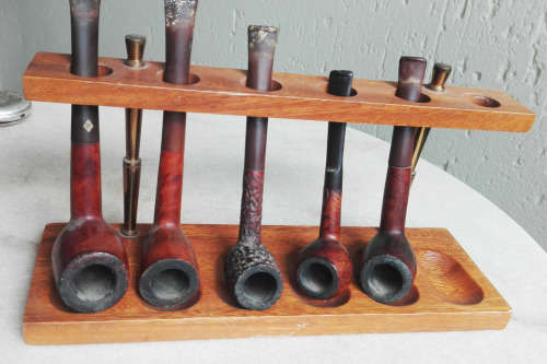 DUNHILL, DUNCAN, AND 5 OTHER PIPES.