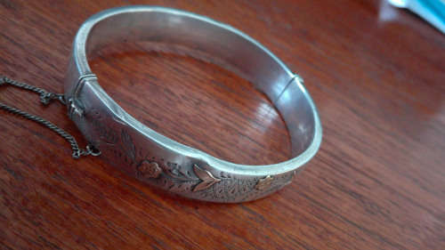 VINTAGE SILVER .925,,BANGLE.