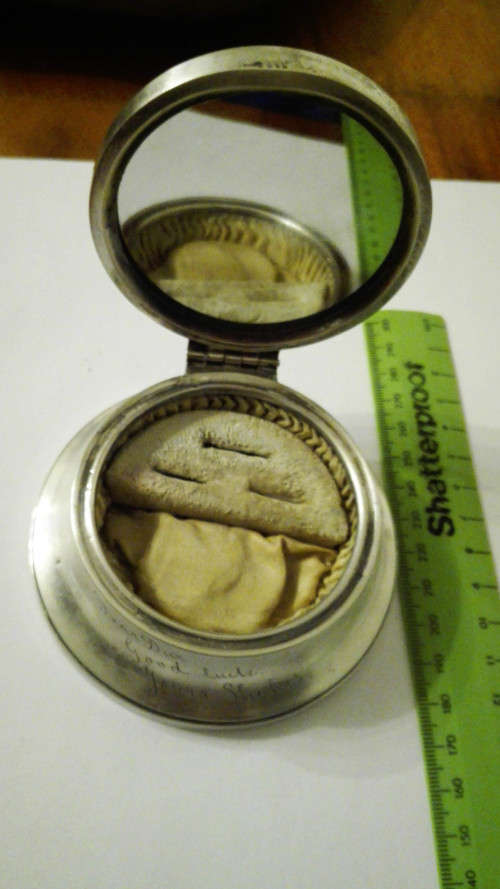 VINTAGE .925 SILVER JEWELRY BOX.