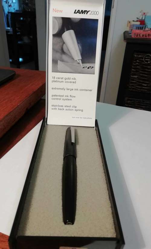 LAMY 2000 FOUNTAIN PEN. BOXED.