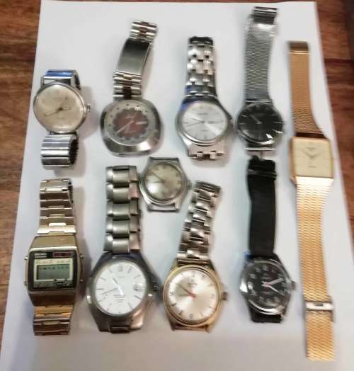 COLLECTION OF 10 VINTAGE WATCHES.