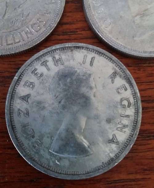 THREE CROWNS, 1947, 1952, 1958. CIRCULATION COINS. BID PER COIN.