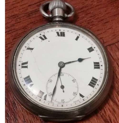 SILVER POCKET WATCH. SWISS MADE. ENGLISH CASE.