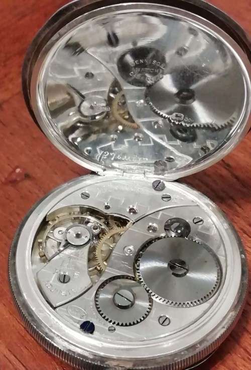 SILVER POCKET WATCH. SWISS MADE. ENGLISH CASE.
