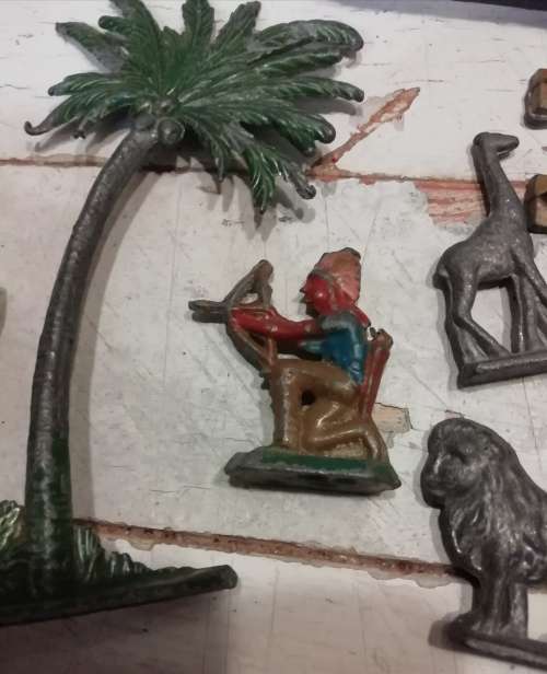 COLLECTION OF LEAD TOYS.