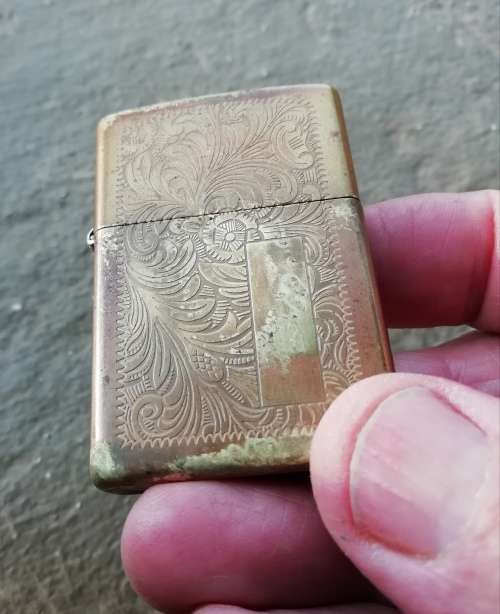 VINTAGE ZIPPO LIGHTER, AND LEATHER POUCH