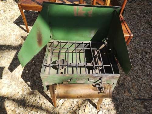 ANTIQUE COLEMAN PARAFFIN STOVE.