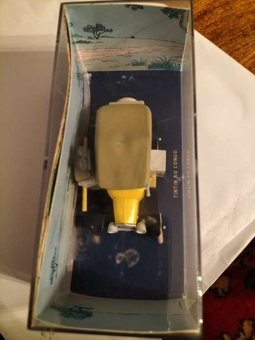 MODEL TOY. MODEL `T` FORD TINTIN AU CONGO.HERGE. . DIE CAST METAL. 1:43.