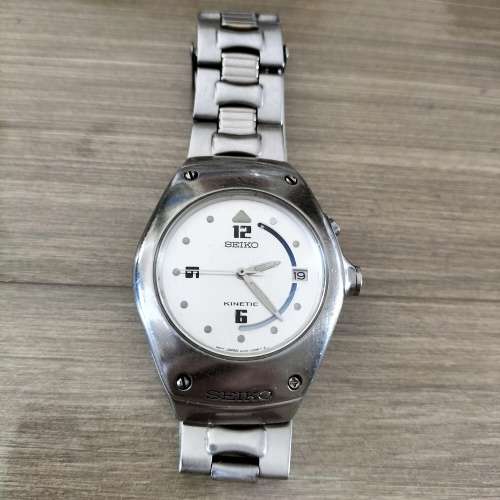 MEN`S SEIKO KINETIC WATCH. JAPAN.