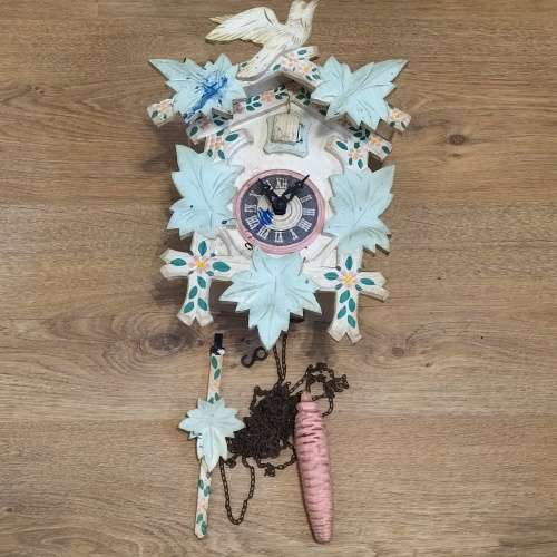 VINTAGE CUCKOO CLOCK. WEST GERMANY.