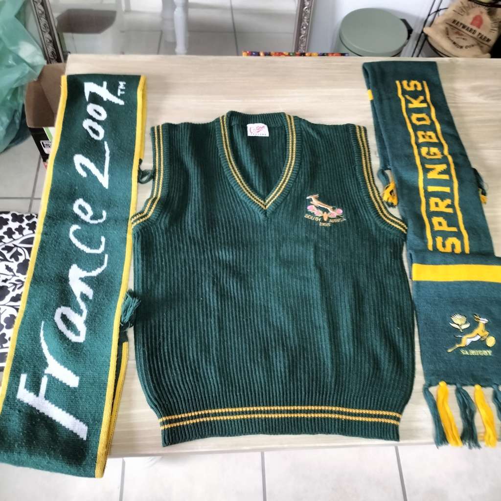 RUGBY COLLECTABLES. RARE.