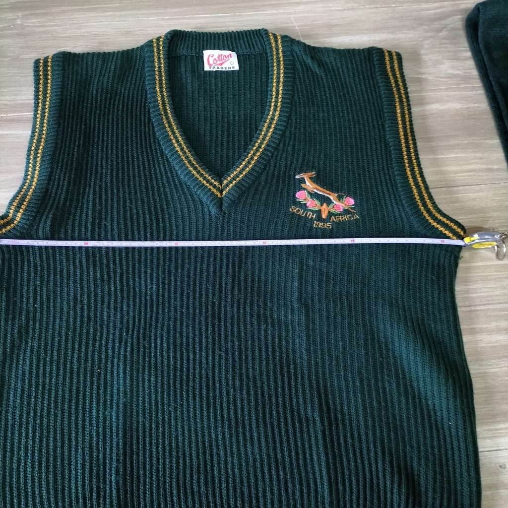 RUGBY COLLECTABLES. RARE.