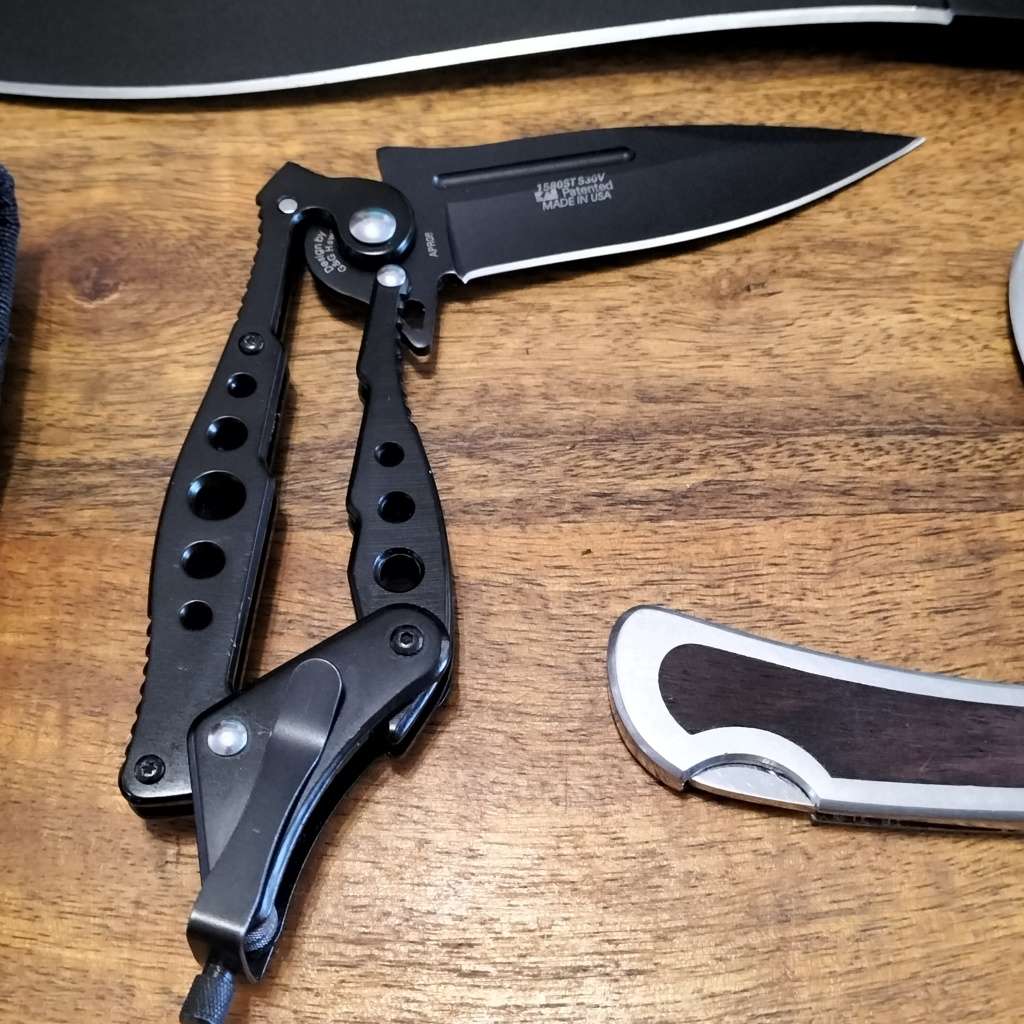 RARE,THREE KERSHAW KNIVES COLLECTION