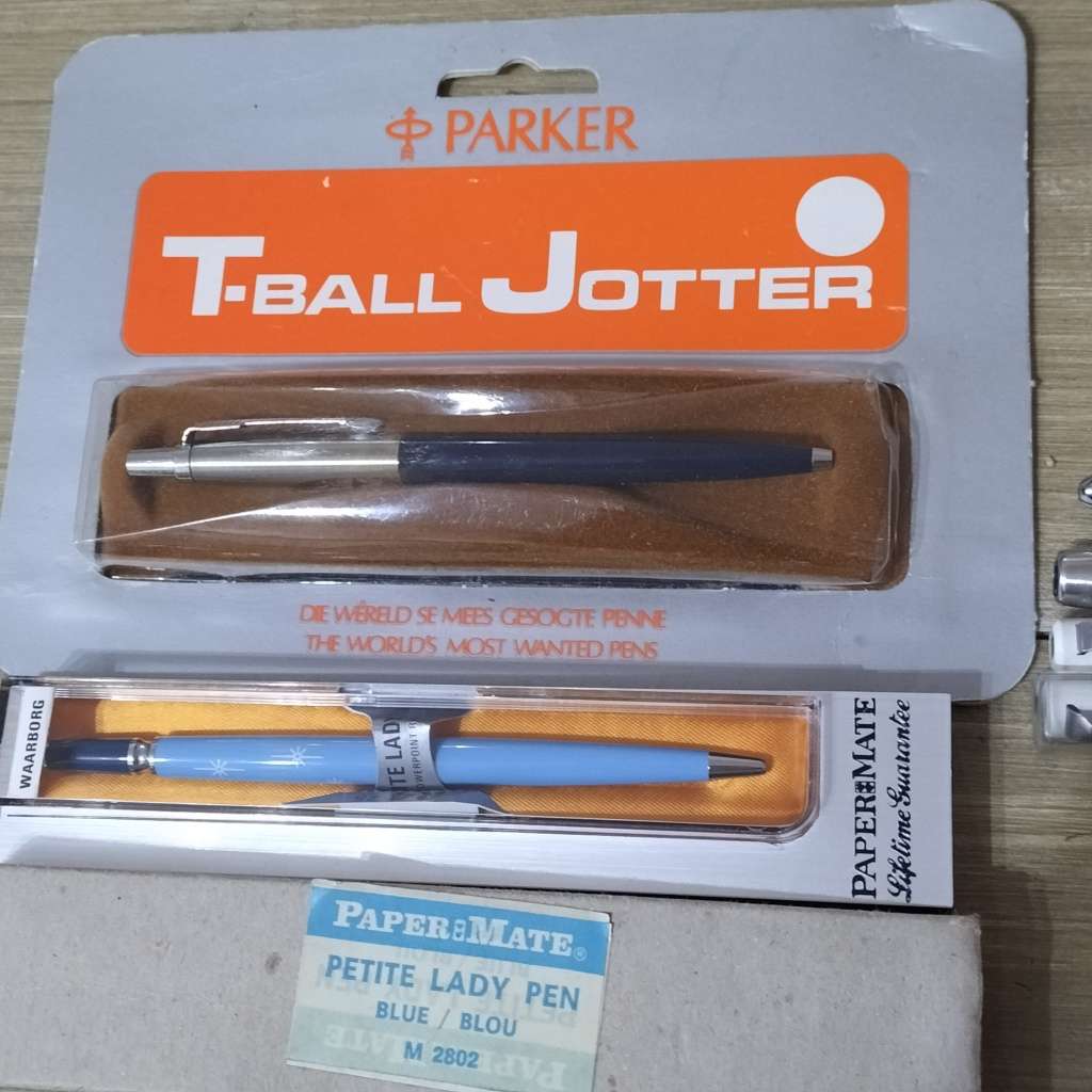 PARKER AND PAPER MATE PENS.