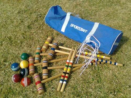 CROQUET SET.