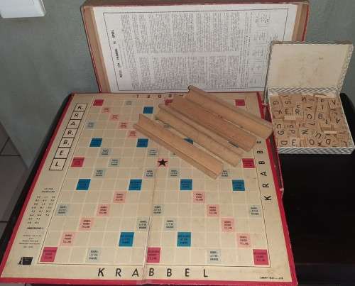 Afrikaans Krabbel Vintage board game, very rare