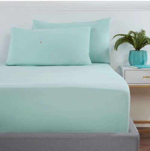 **BARGAIN** Queen Size Microfibre Fitted Sheet - Mint Green