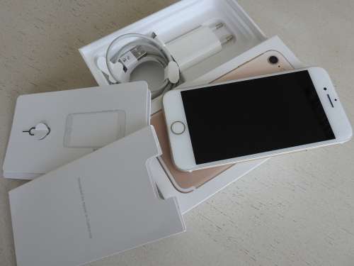 iPhone 7 - 128gb BEST BUY - IMMACULATE CONDITION