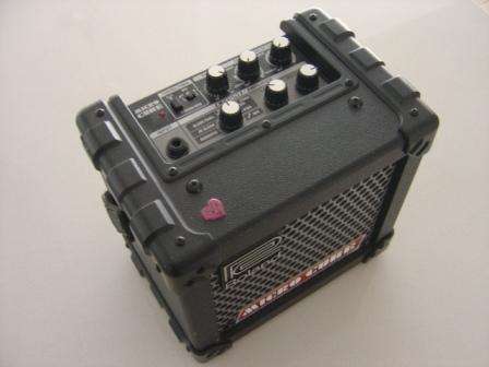 Roland Cube Guitar Amp  As New!