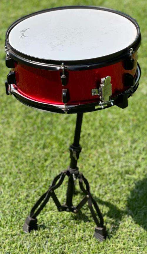 Drums - Darestone 5-Piece Rock Size Drumkit Red including BK heavy duty music stand
