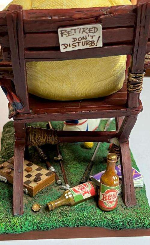 GUILLERMO FORCHINO (Figurine) : The Pensioner