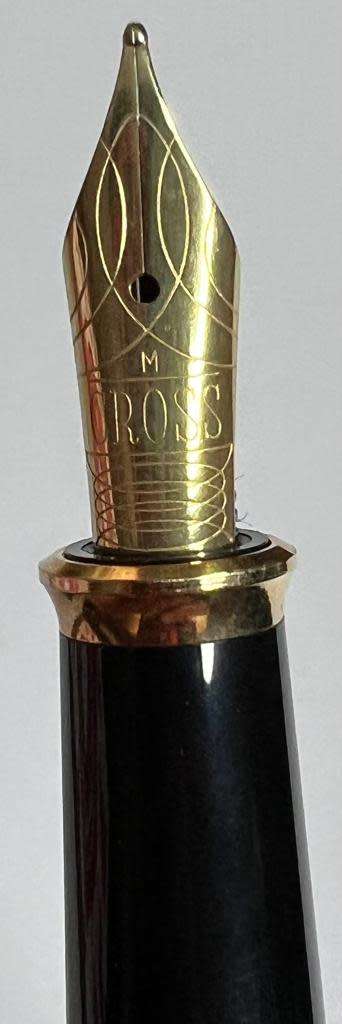 CROSS TOWNSEND MEDALIST MEDIUM FOUNTAIN PEN-USA-INTEL.