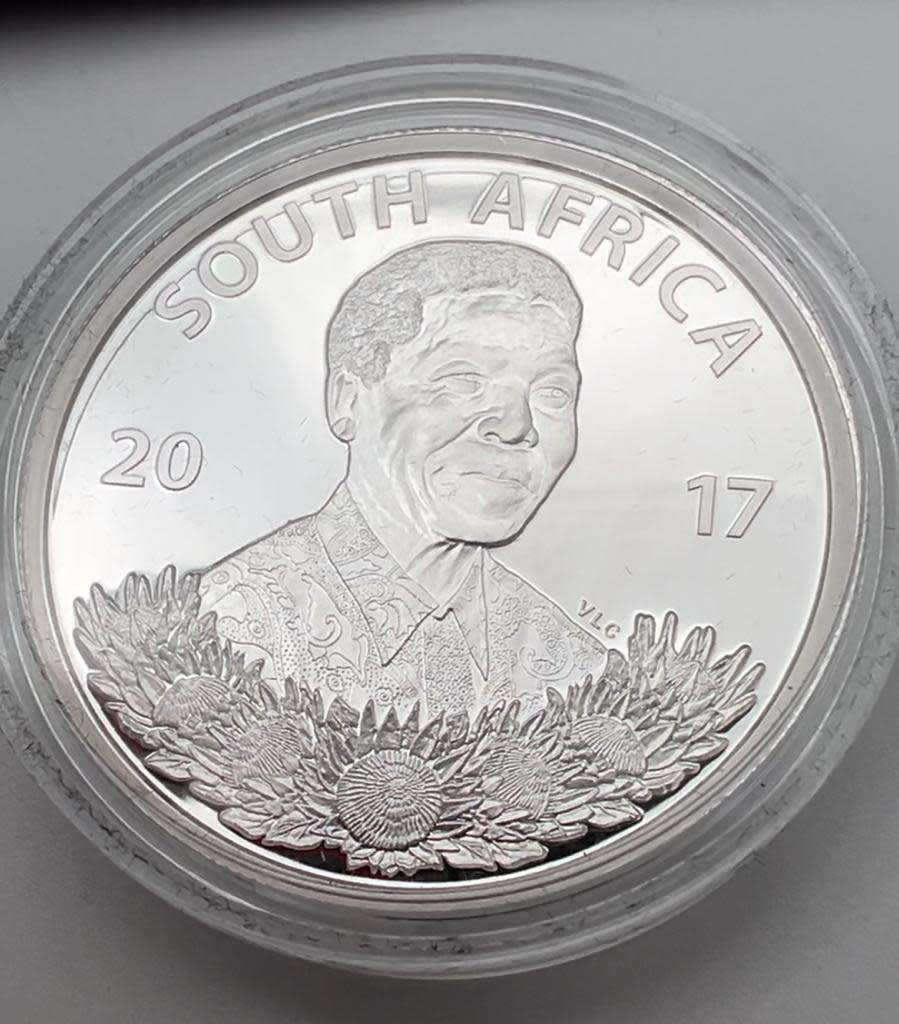 2017 SA Silver R1 Proof - Mandela - Life of a Legend Series