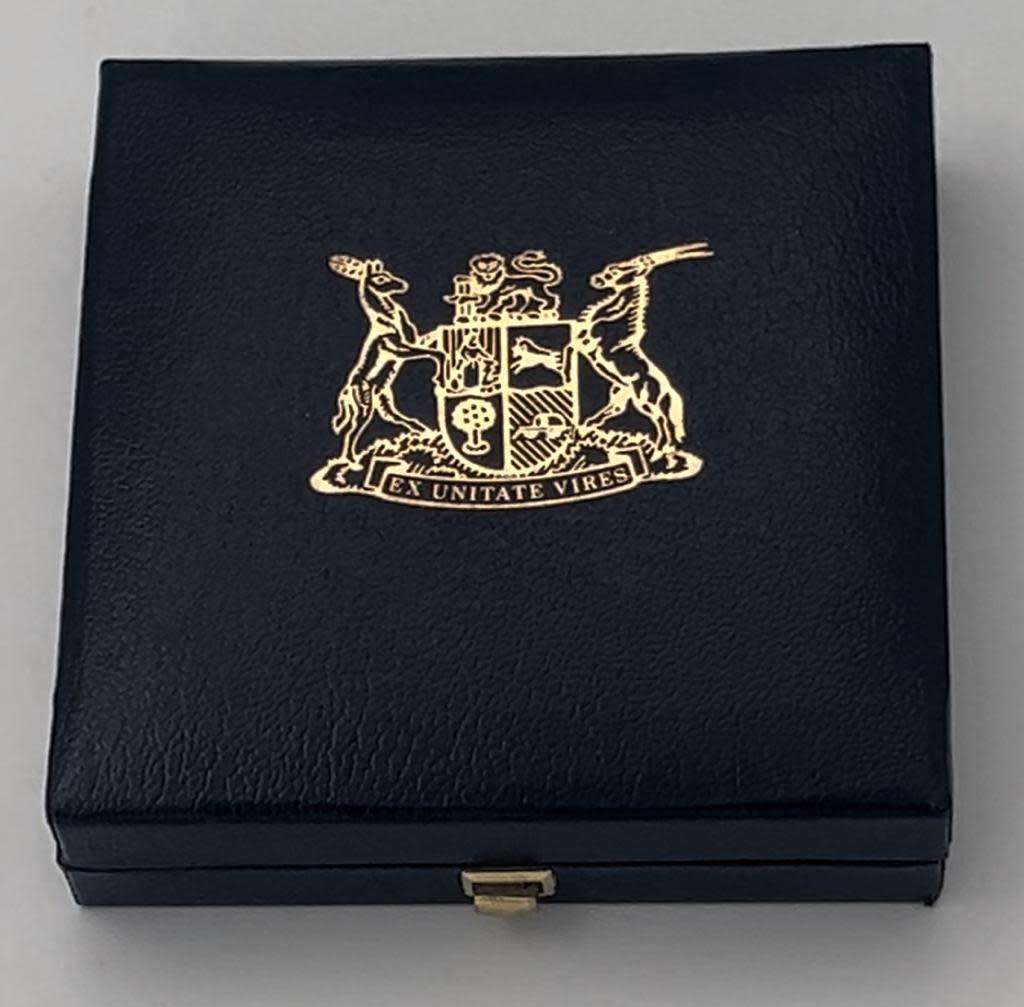 1 Rand 75th Anniversary of Parliament